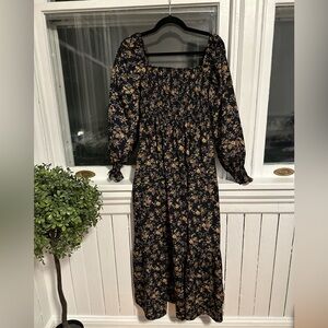 Navy floral midi flowy dress